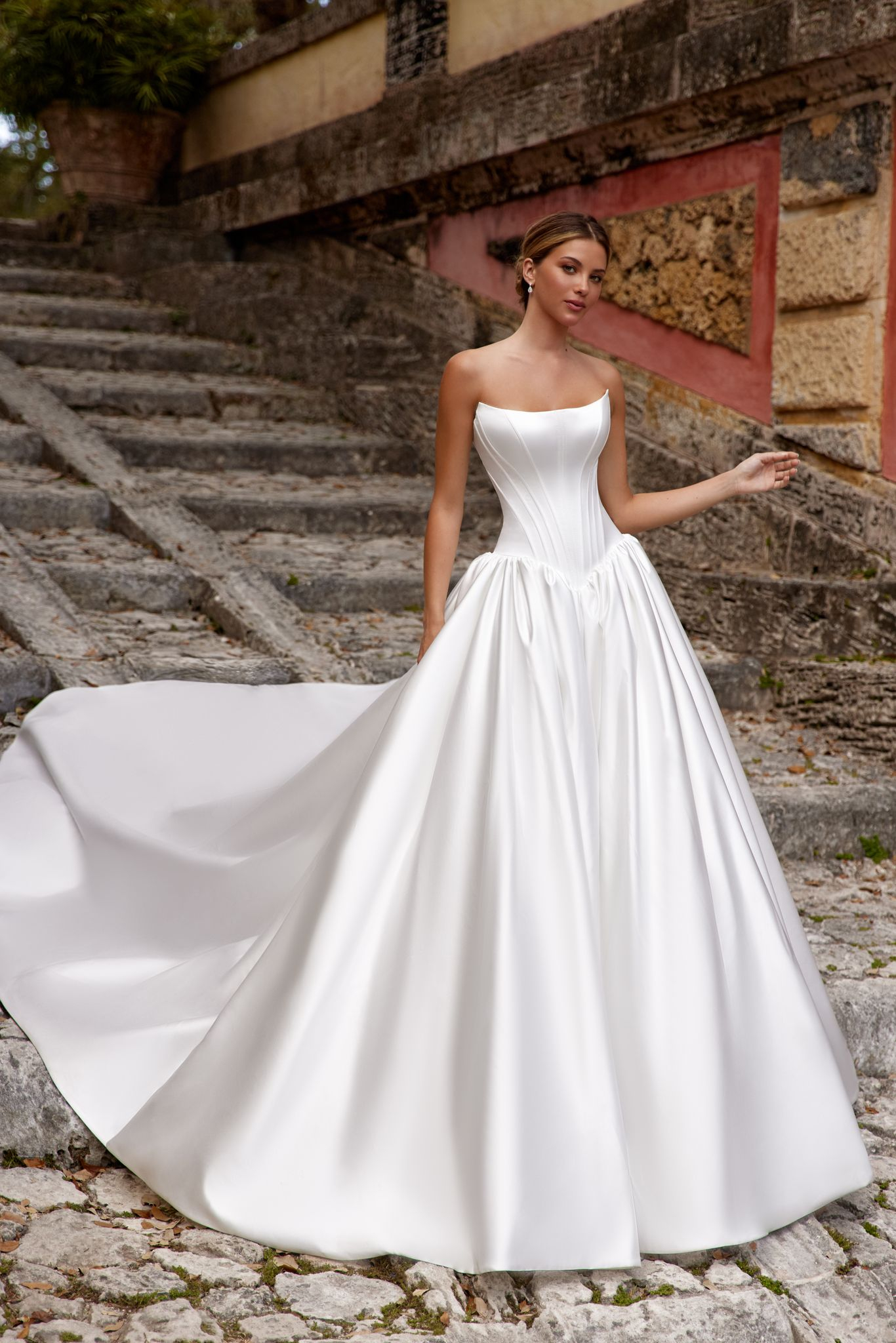 Buy Alba with cape at OKSANA MUKHA