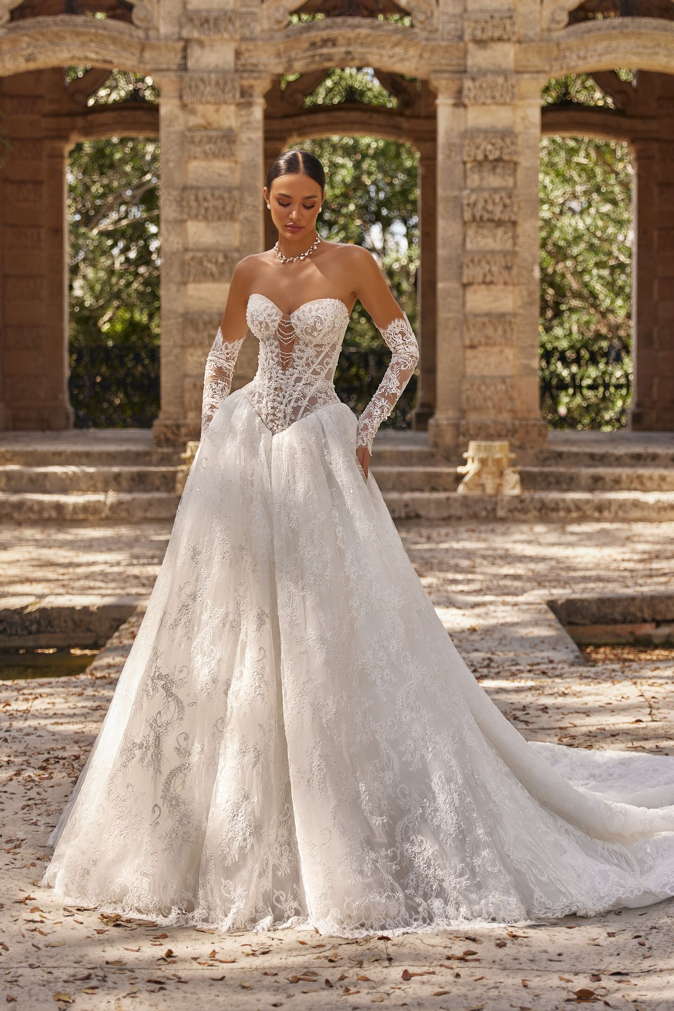 wedding dress Rosabelle by OKSANA MUKHA Rosabelle bridal look: luxurious textures and sparkling details for dreamy elegance