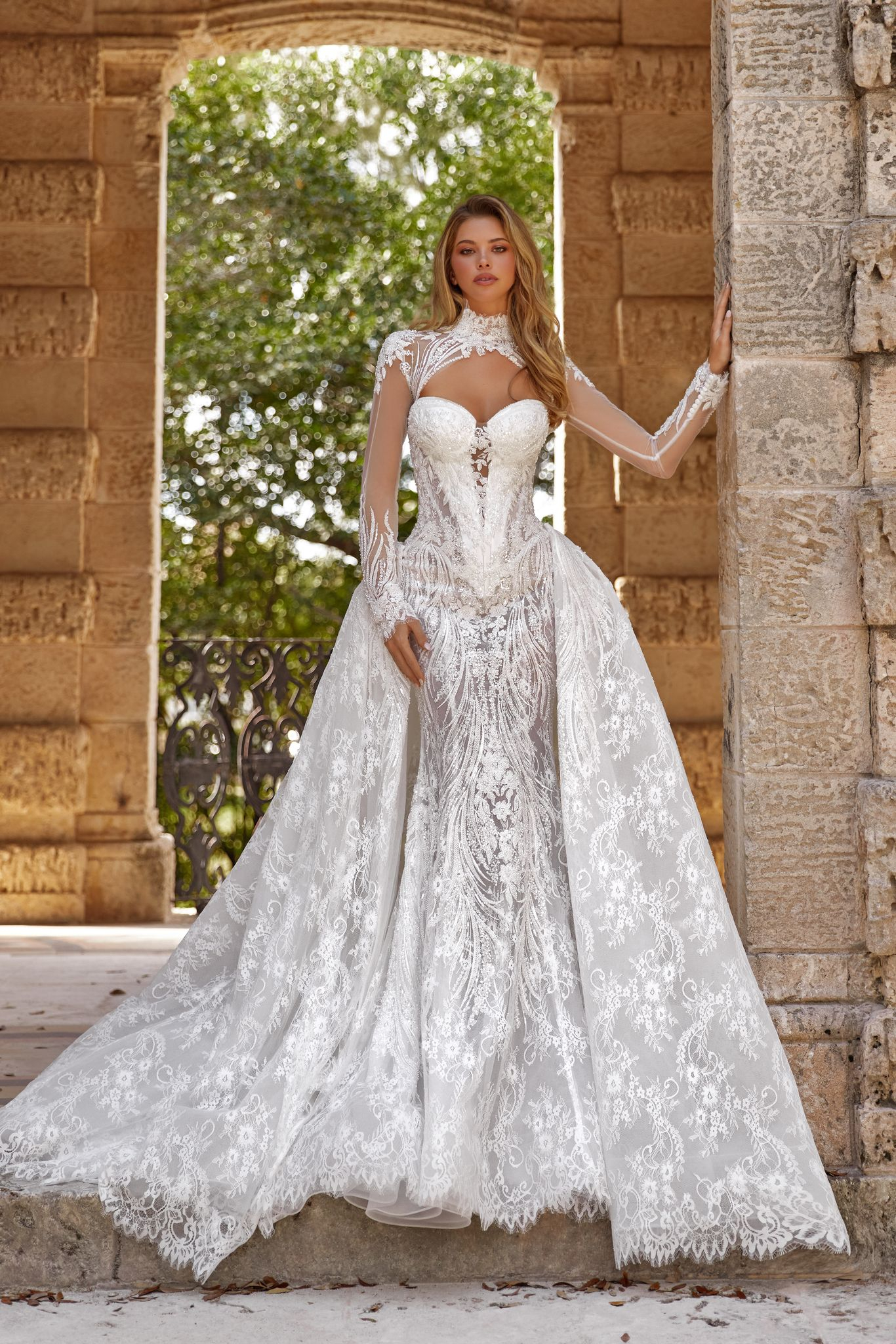 photo of accessory dress Delilah cape: 