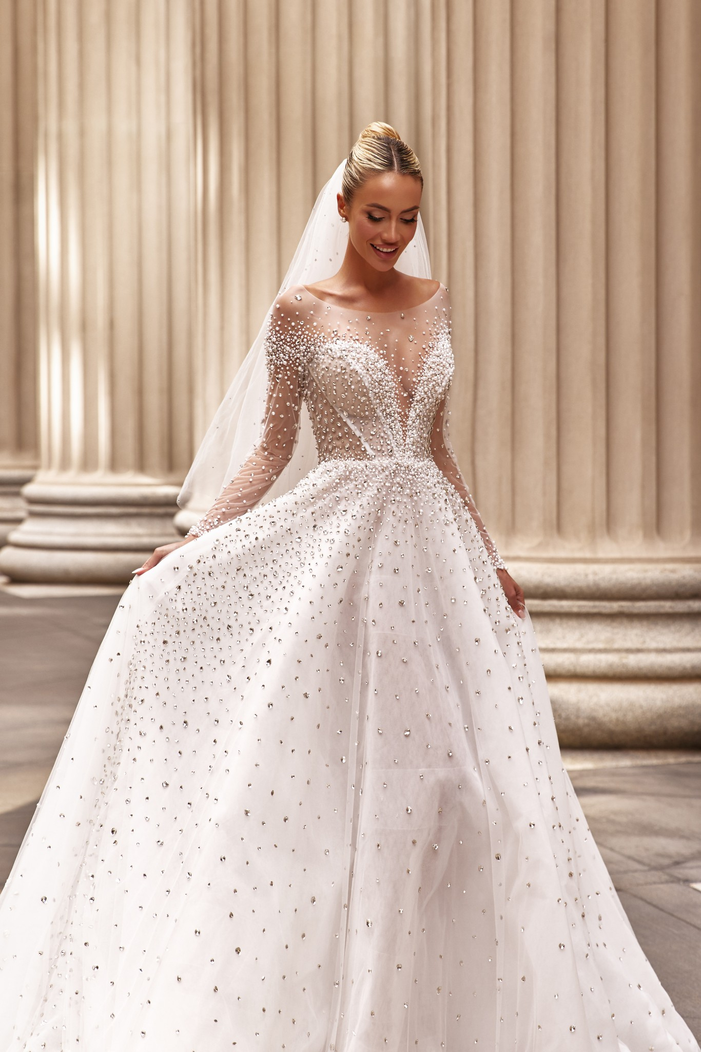 accessory dress Elle veil by OKSANA MUKHA
