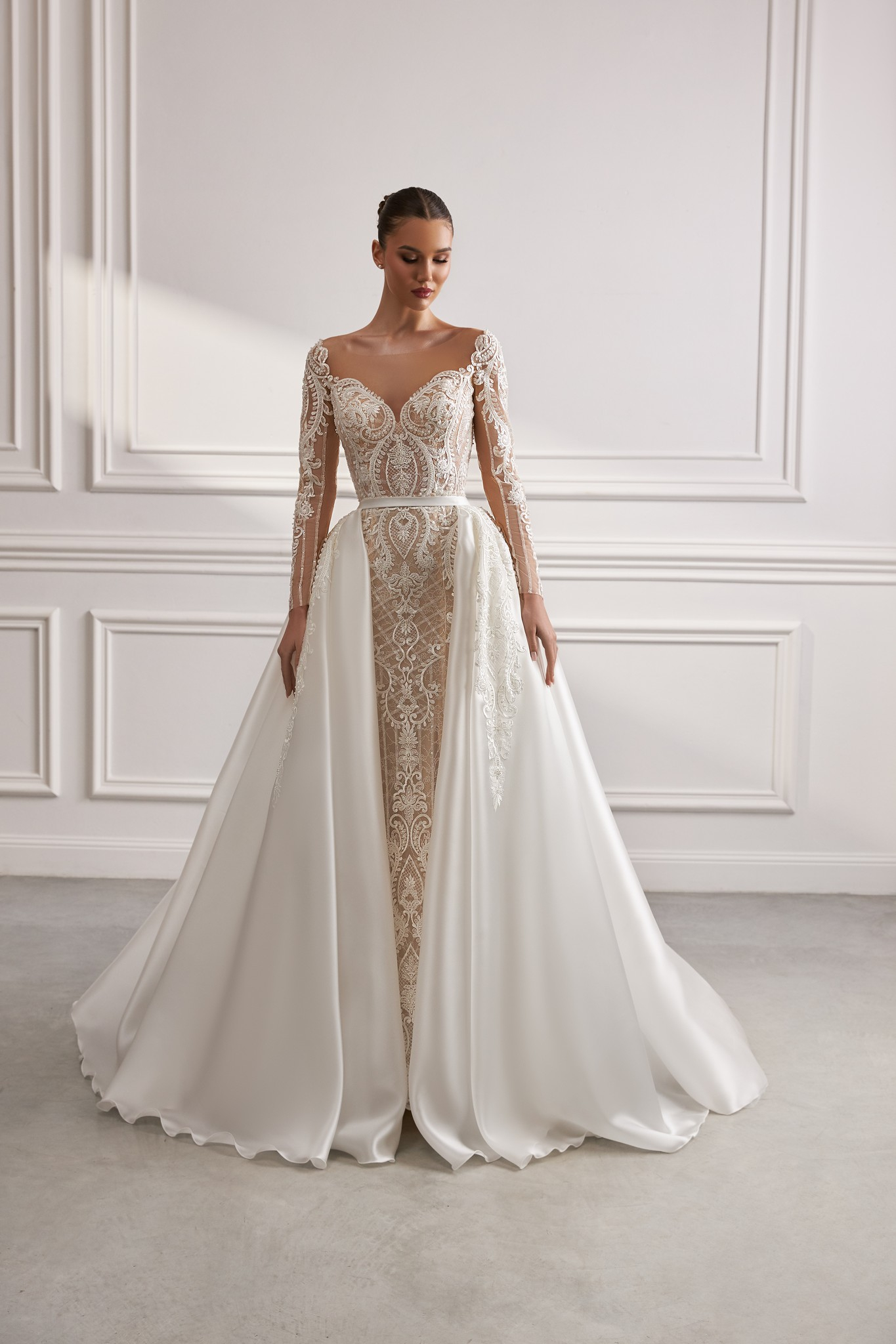 Gown delicate lace details, refined romantic elegance