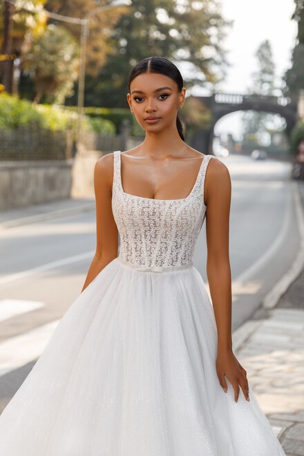Buy Izara at OKSANA MUKHA