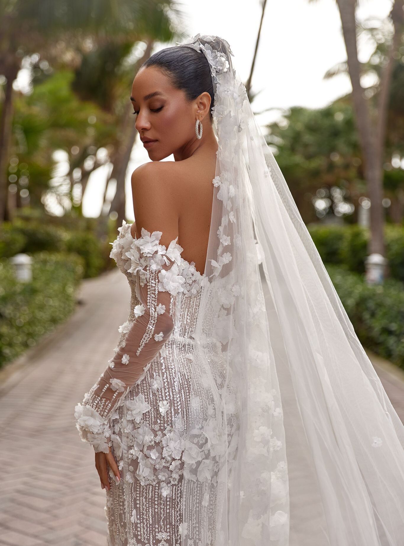 wedding dress Dina by OKSANA MUKHA Delicate Dina dress with breezy lace, gentle radiance and unforgettable tenderness.