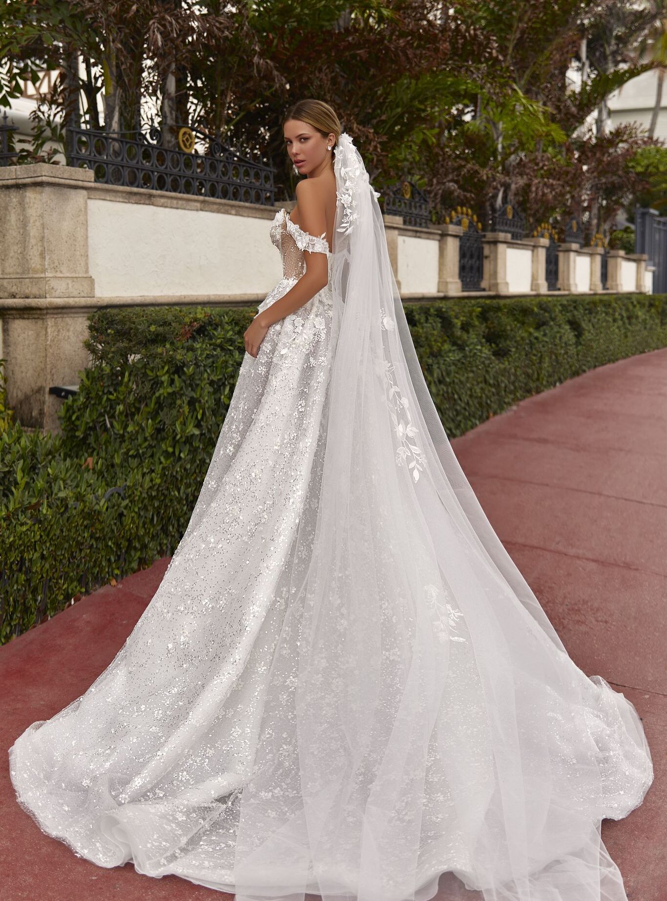photo of accessory dress Thalia veil: 