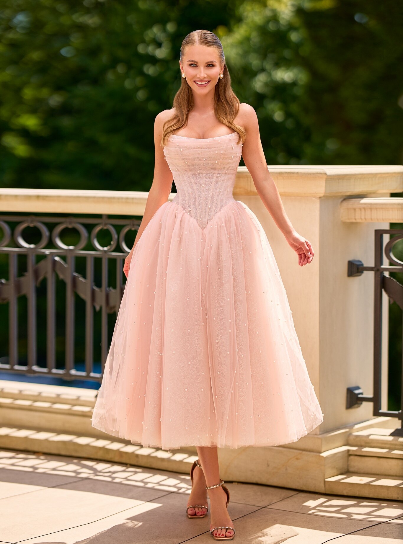 Lace dress with structured bodice