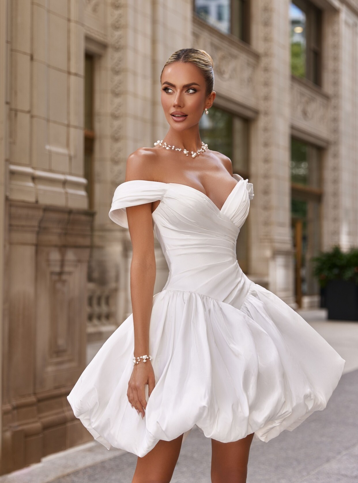 wedding dress Daphne by OKSANA MUKHA Daphne gown: fitted corset with open back for bold and refined bridal elegance