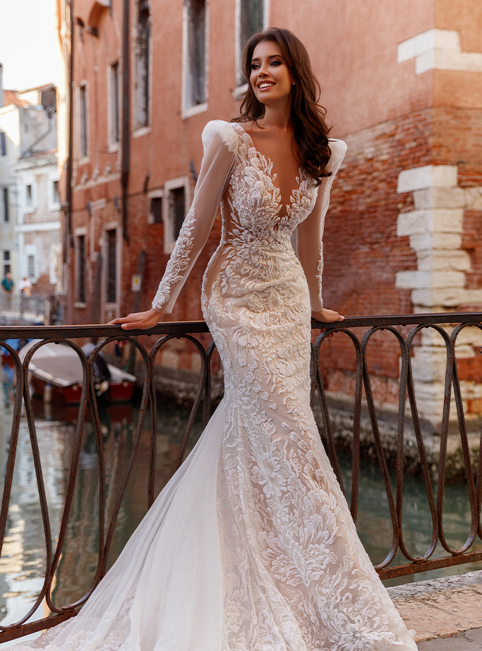 wedding dress Gloria by OKSANA MUKHA Wedding dress fitted silhouette, lace, long sleeves