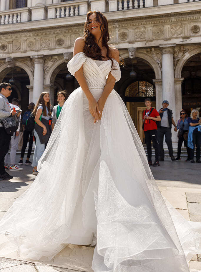 wedding dress Athena by OKSANA MUKHA Wedding dress fitted silhouette, glitter, detachable overskirt