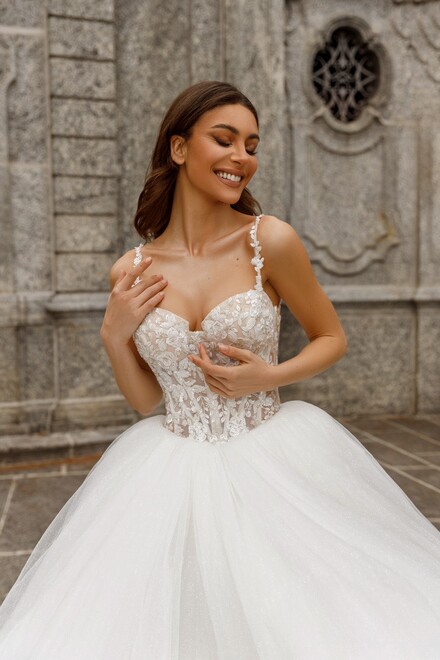 Buy Tiziana at OKSANA MUKHA