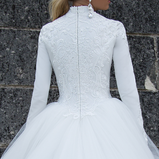 photo of wedding dress Caila: elfenbein