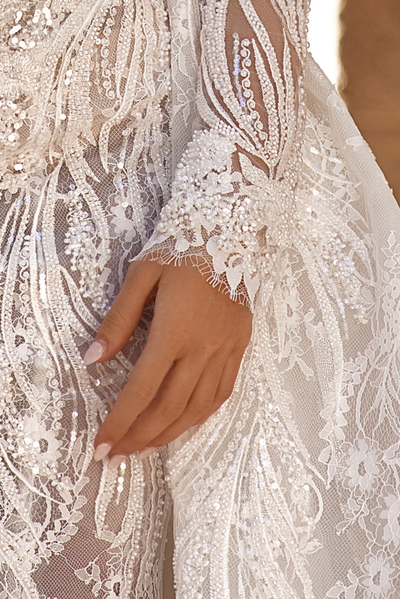 photo of wedding dress Delilah: ivory