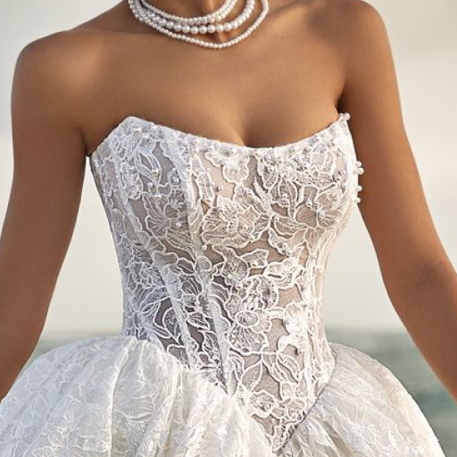 wedding dress Kylie by OKSANA MUKHA photo of wedding dress Kylie: elfenbein