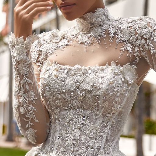 photo of wedding dress Lyra with cape: шампань